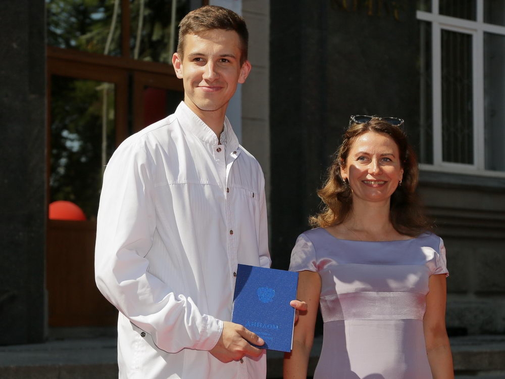 Добро пожаловать в профессиональное сообщество!