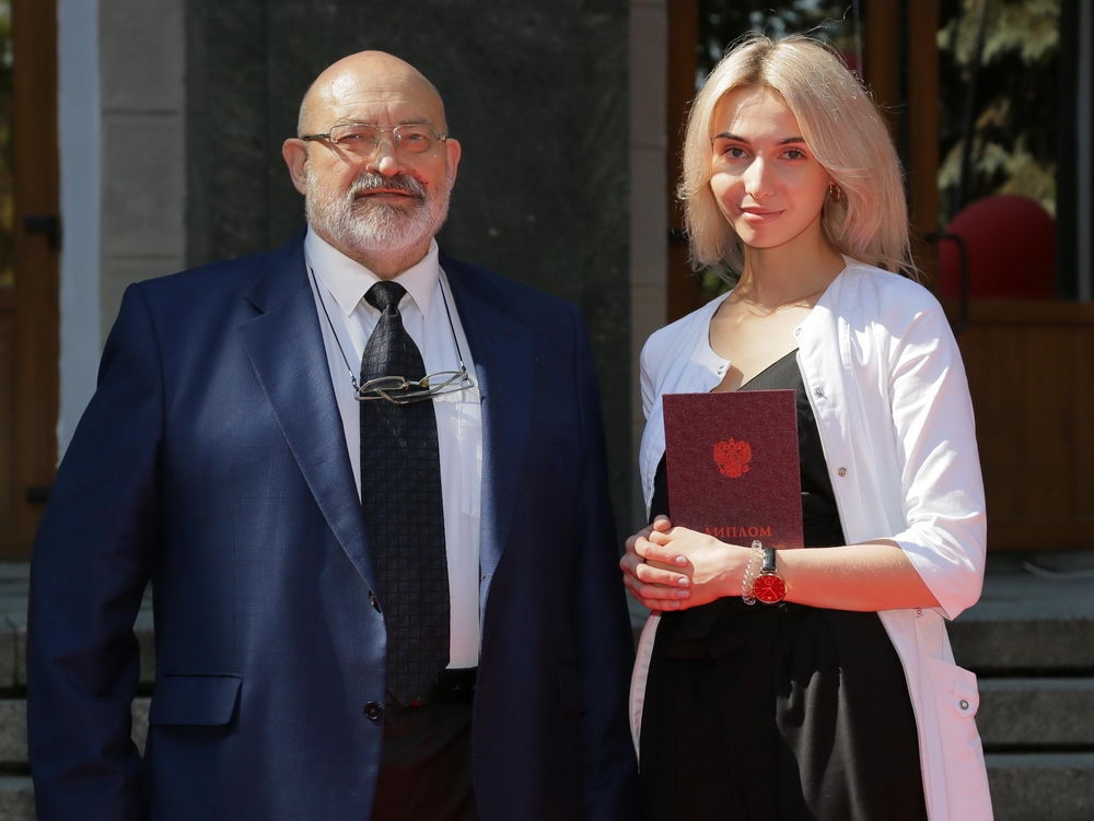 Добро пожаловать в профессиональное сообщество!