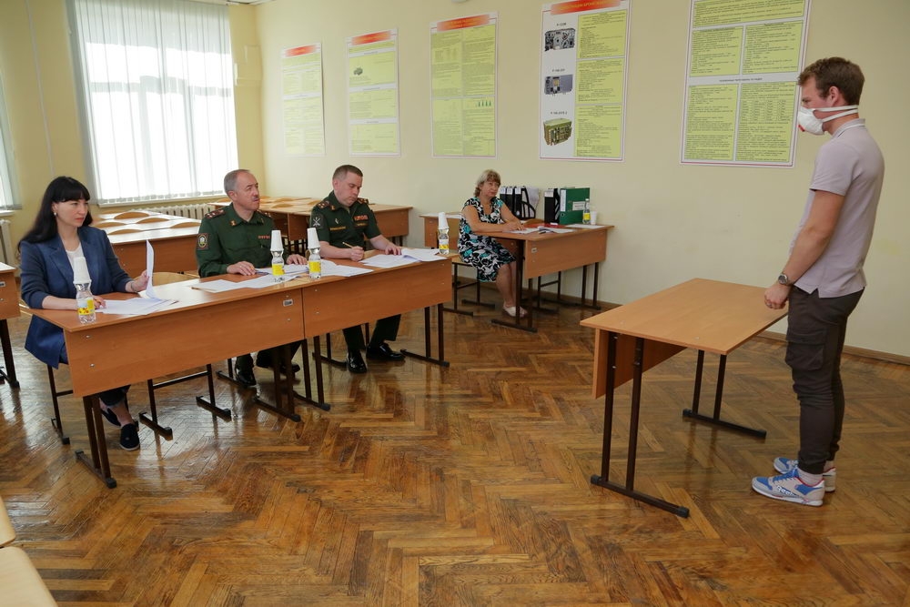 Зачислены на военную подготовку