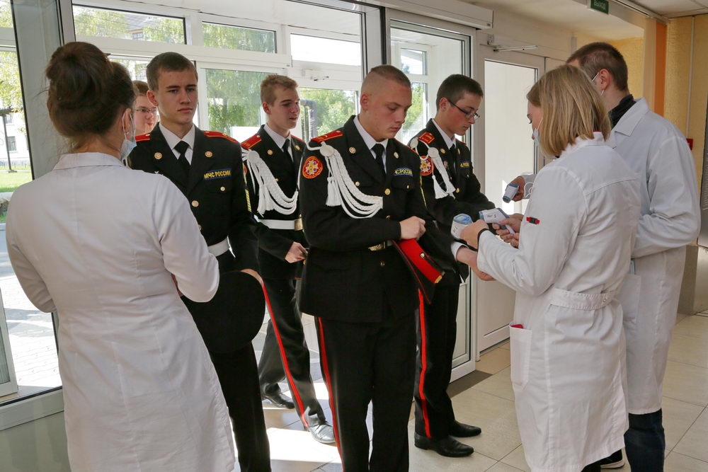 Из кадетов — в студенты и курсанты    