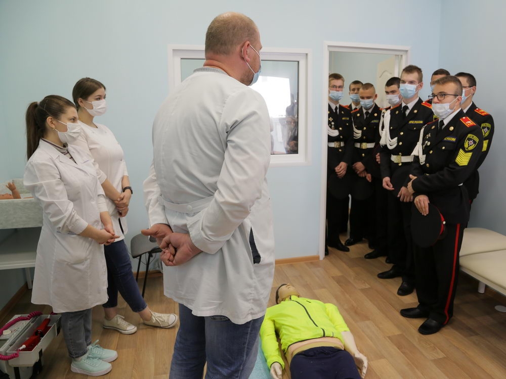 Из кадетов — в студенты и курсанты    