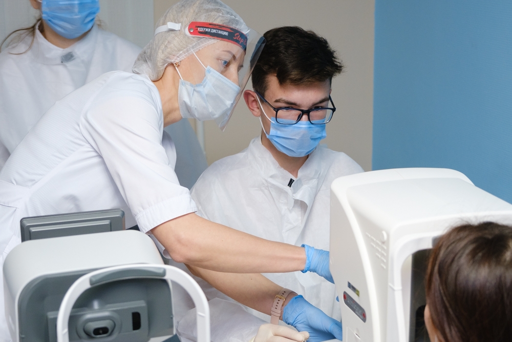  Быть готовыми помогать людям