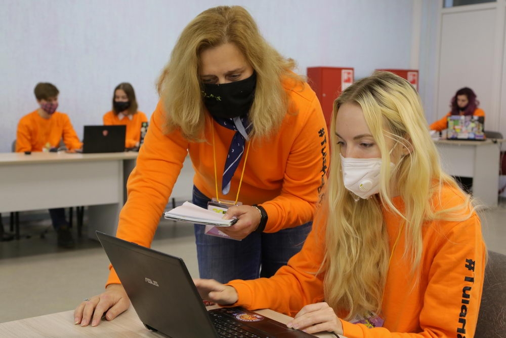 Решить задачу