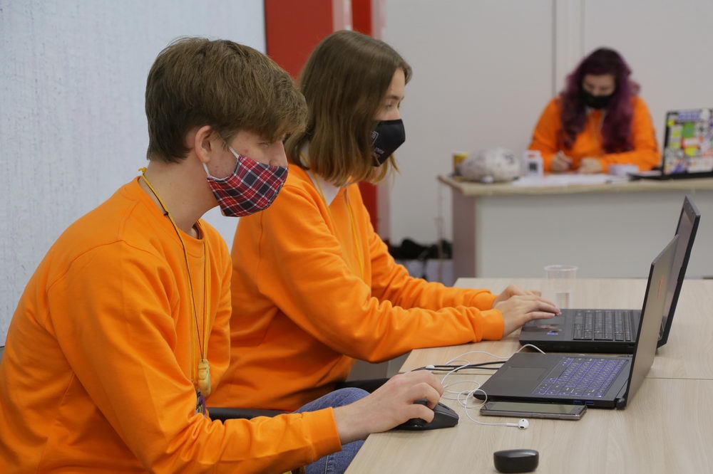 Решить задачу