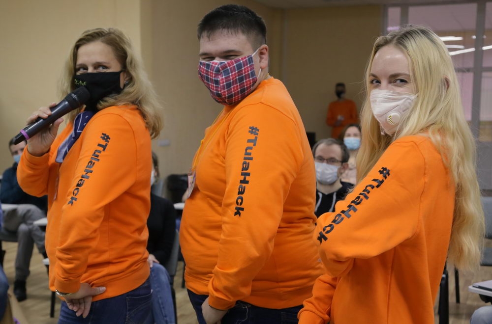 Накодили и хакнули