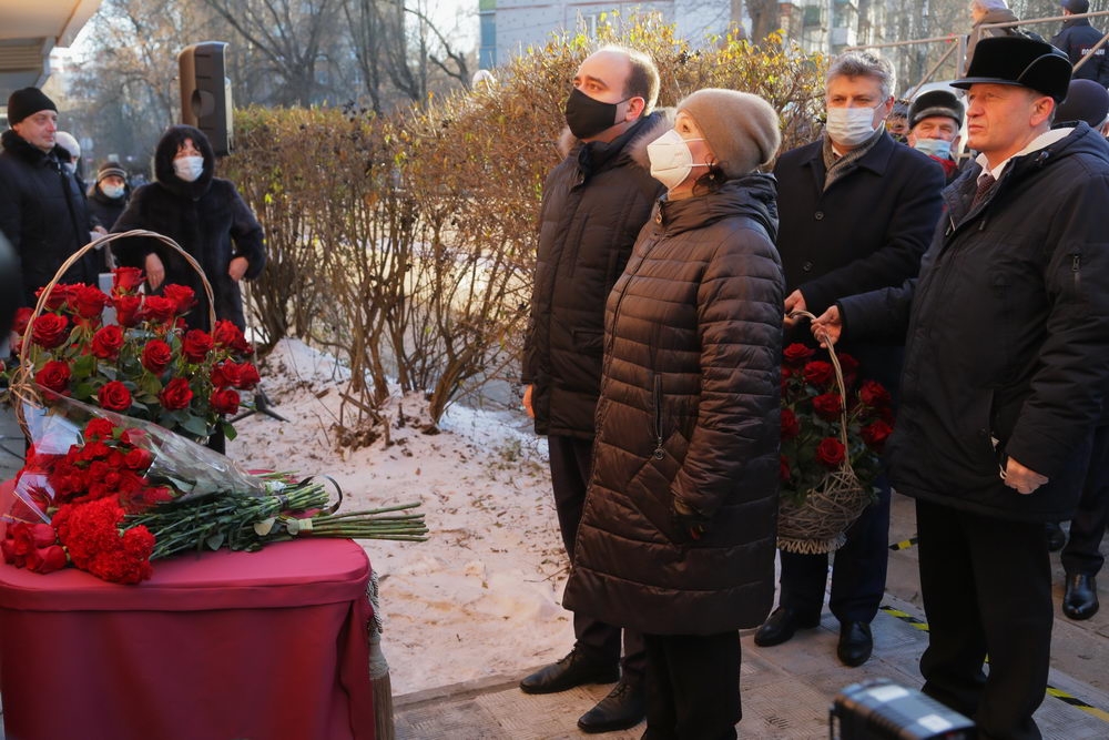 Памяти светлого и яркого человека 