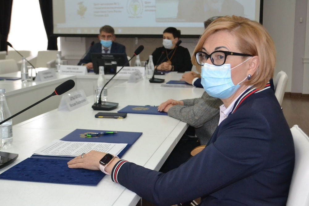 «ФинансУМ» научит считать и думать