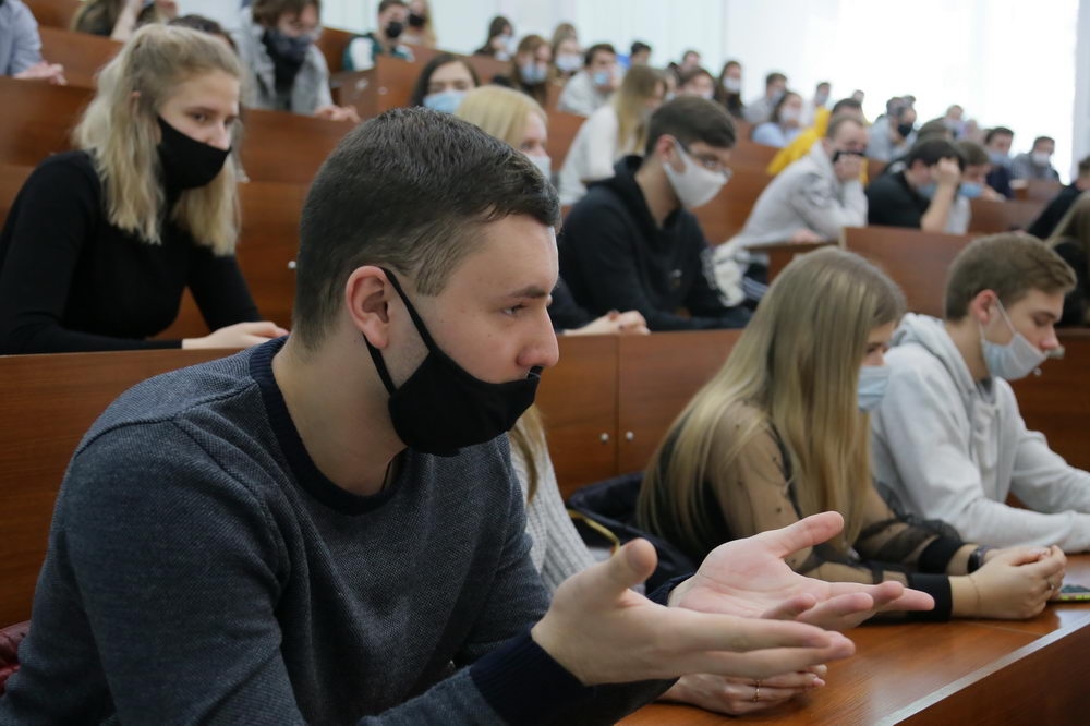 Знакомьтесь, полиция