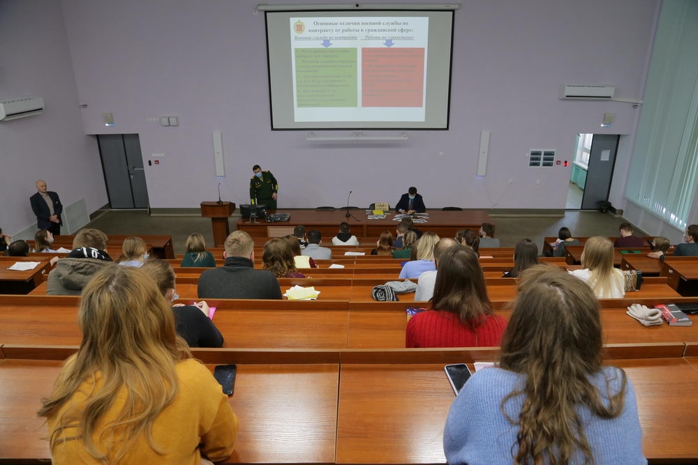 Служба по контракту, или Построй свою карьеру в армии