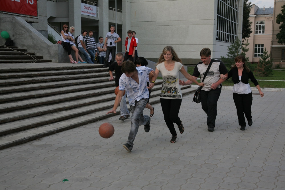 Перваки зажигают! И не только они