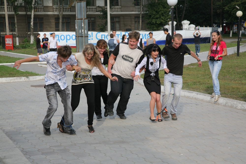 Перваки зажигают! И не только они