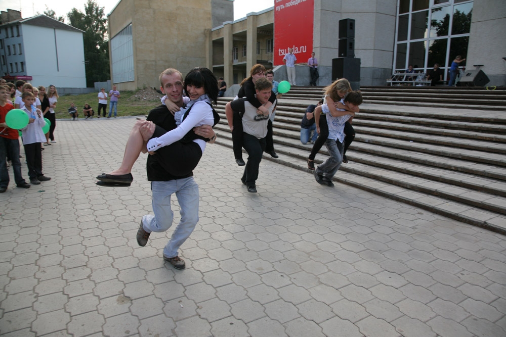 Перваки зажигают! И не только они
