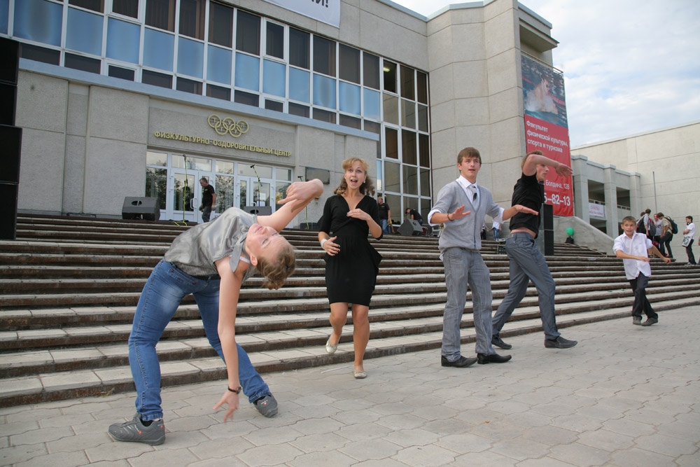 Перваки зажигают! И не только они