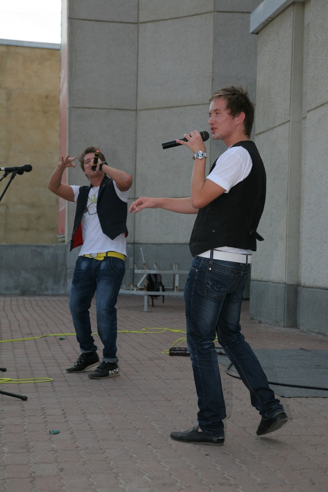 Перваки зажигают! И не только они