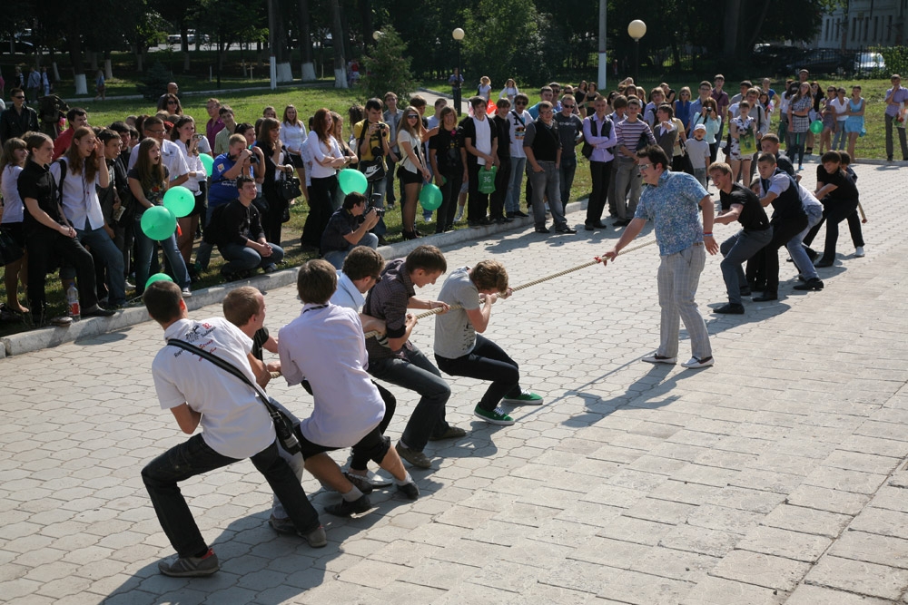 Перваки зажигают! И не только они