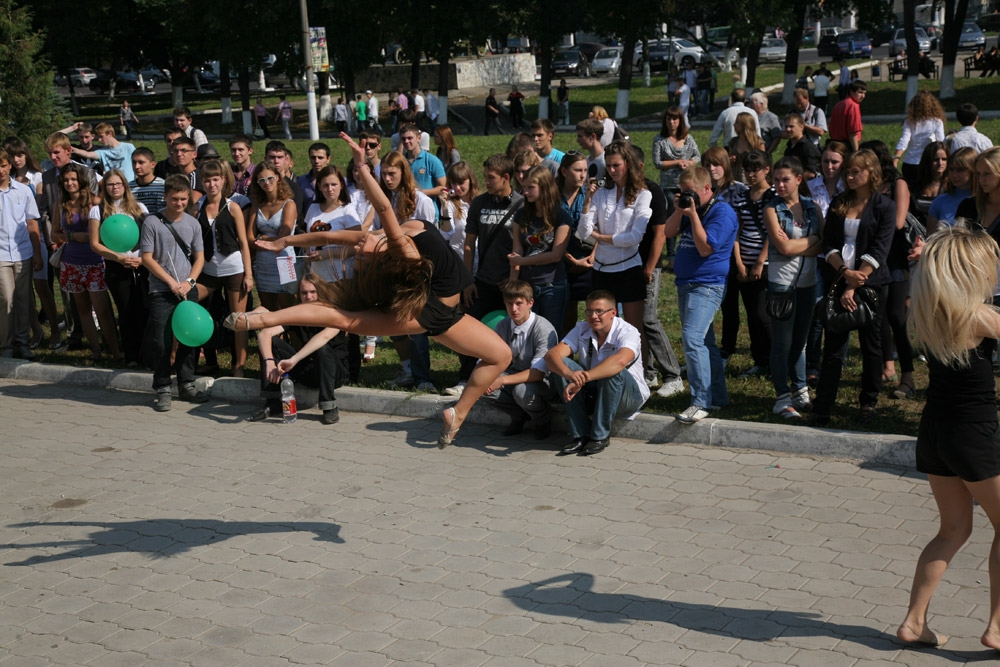 Перваки зажигают! И не только они