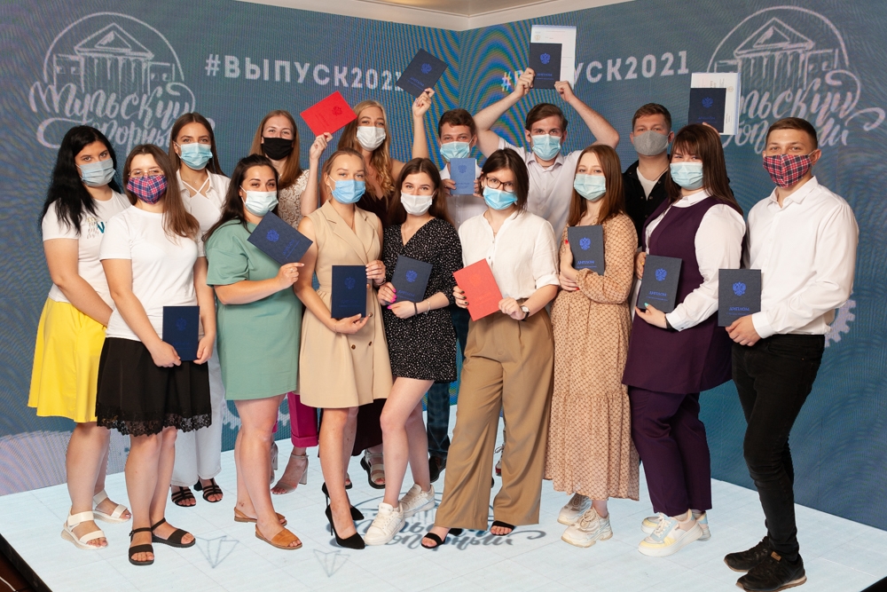 Как ПТИнцы из гнезда