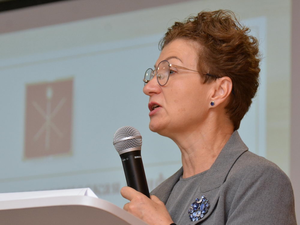 Медицинские кадры — районам области