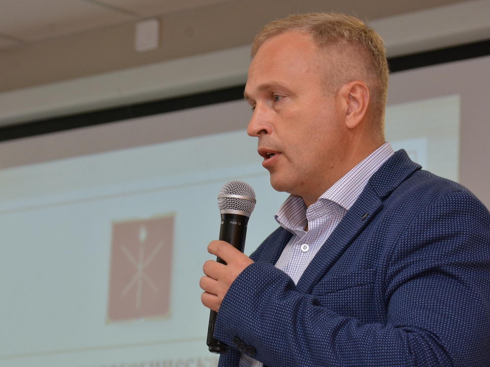 Медицинские кадры — районам области