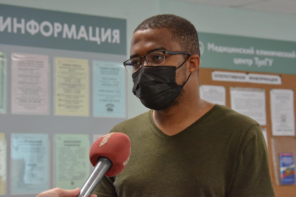 Иностранные студенты ТулГУ проходят вакцинацию