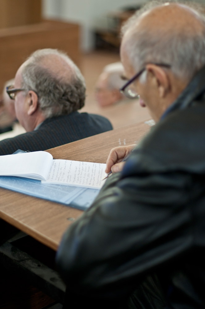 Деканы слушают лекции