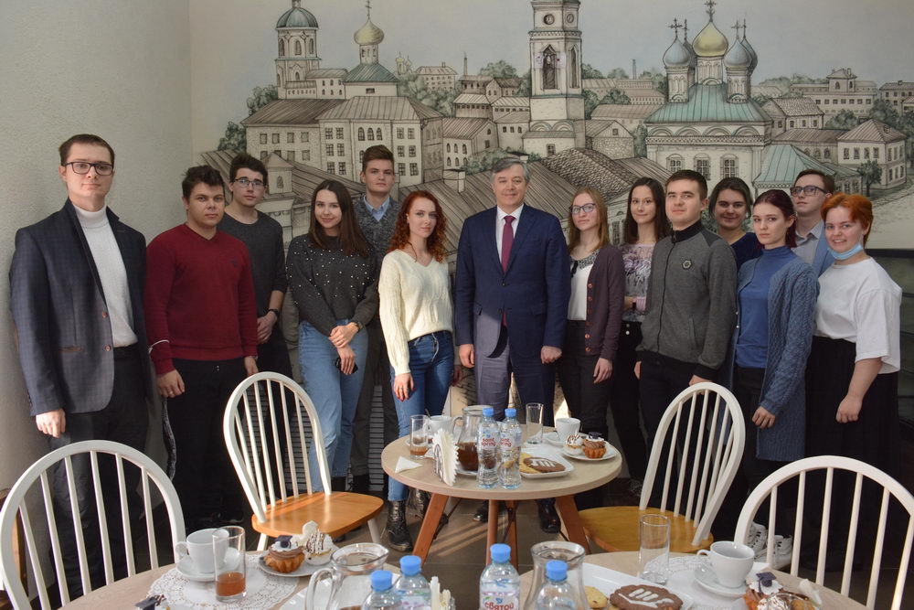 Праздничное чаепитие