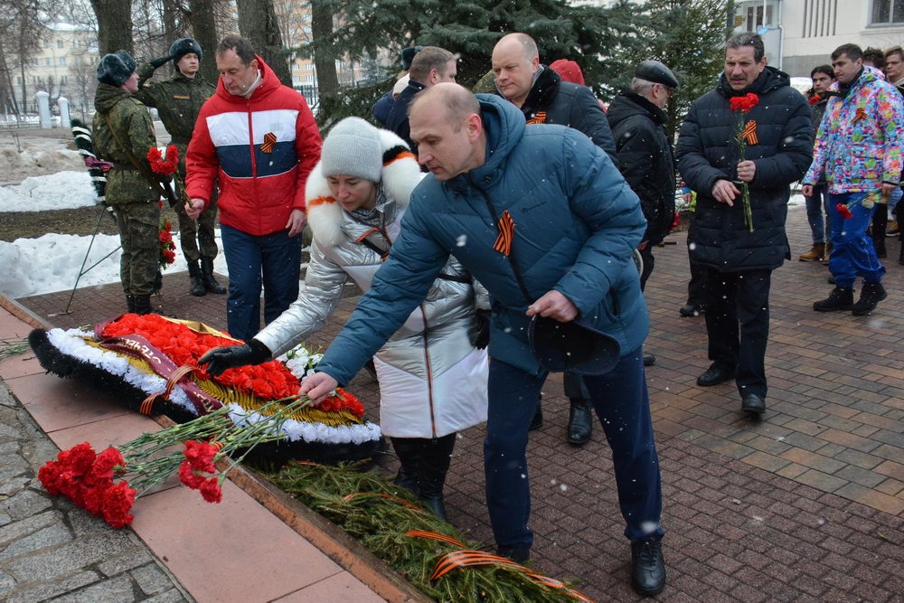 В День защитника Отечества — на лыжню