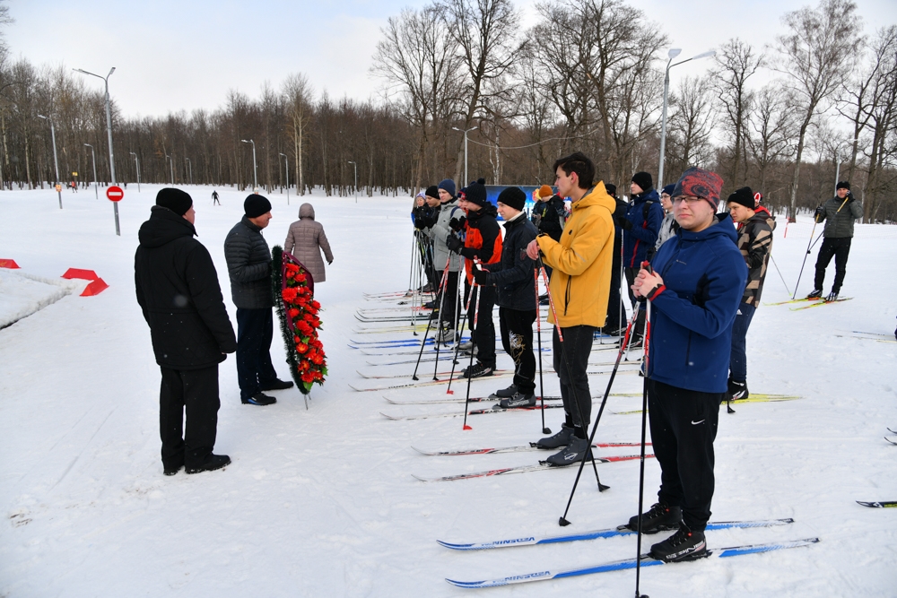 В День защитника Отечества — на лыжню