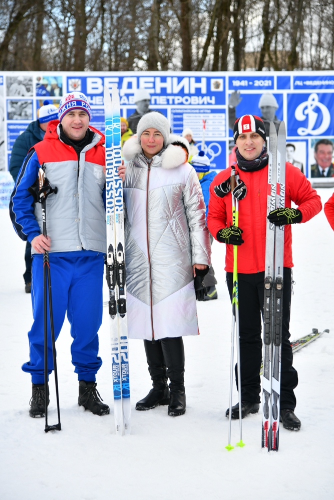 В День защитника Отечества — на лыжню
