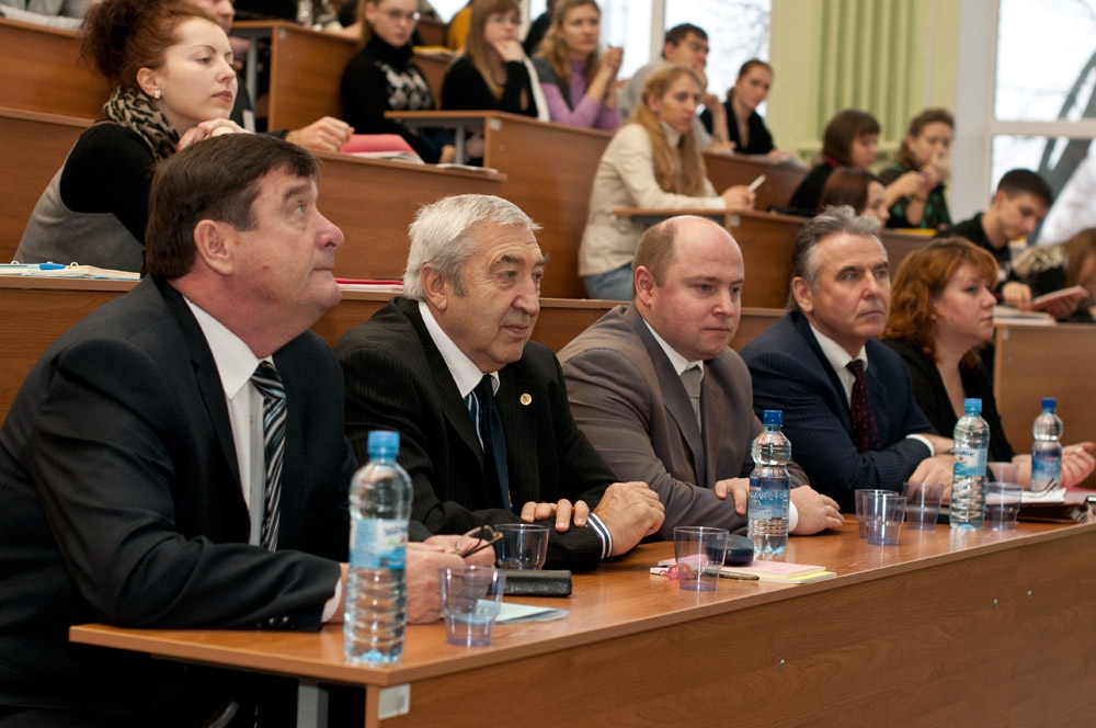 Знания = Капитал