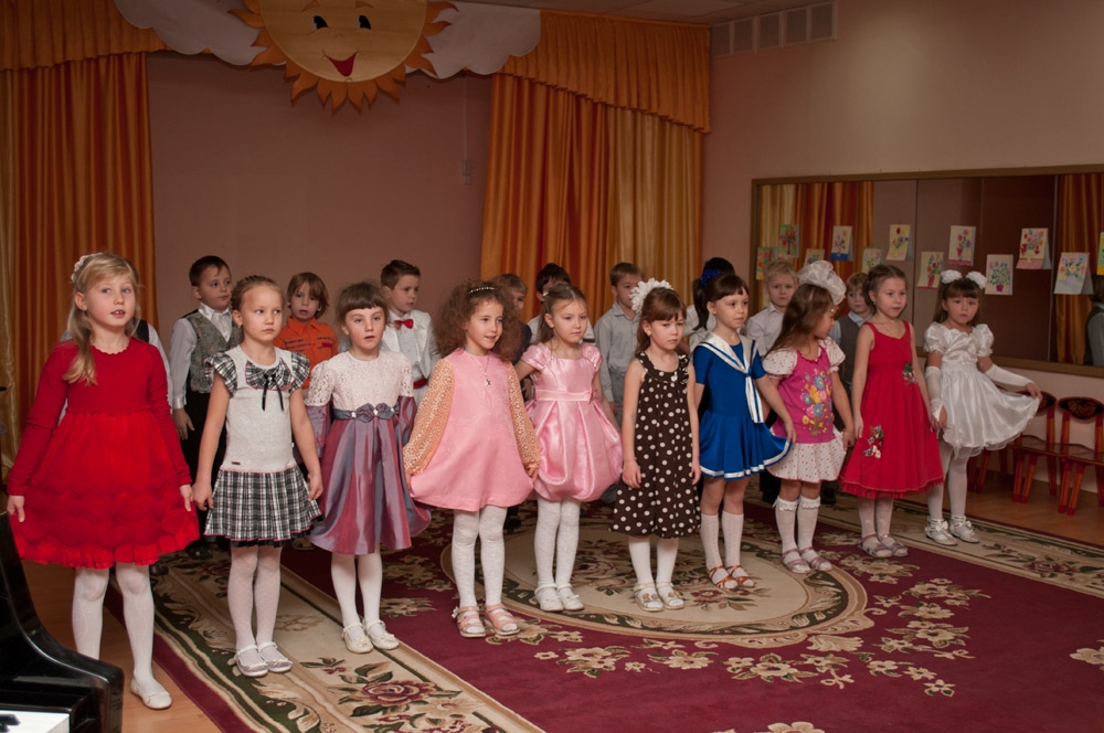 "...Добрая самая мамочка моя..."