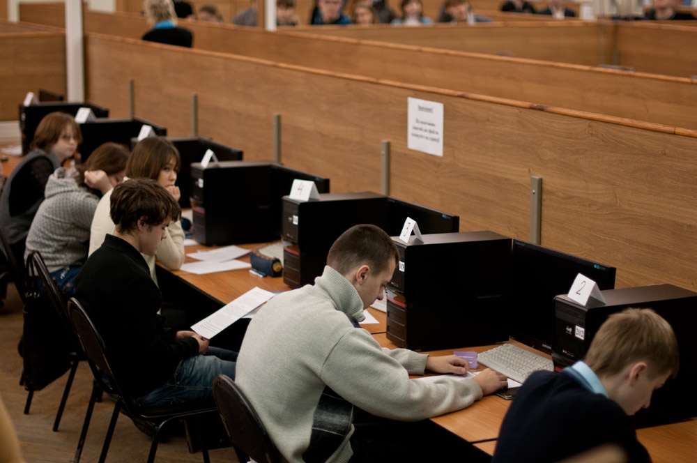 Тульские школьники сразились с физикой