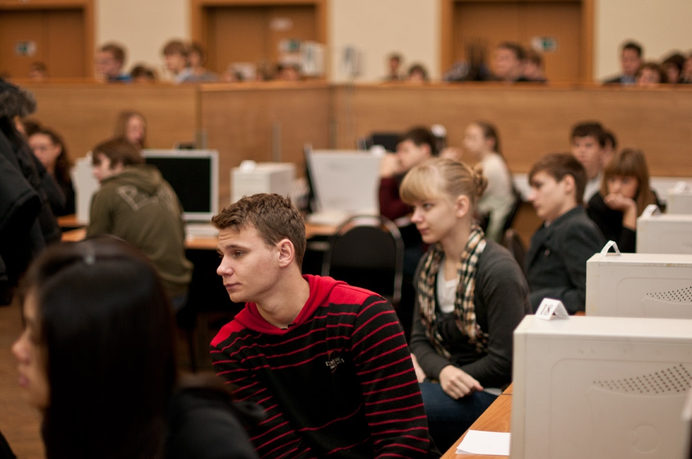 Тульские школьники сразились с физикой