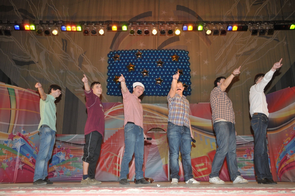 Путевки в полуфинал КВН разыграны