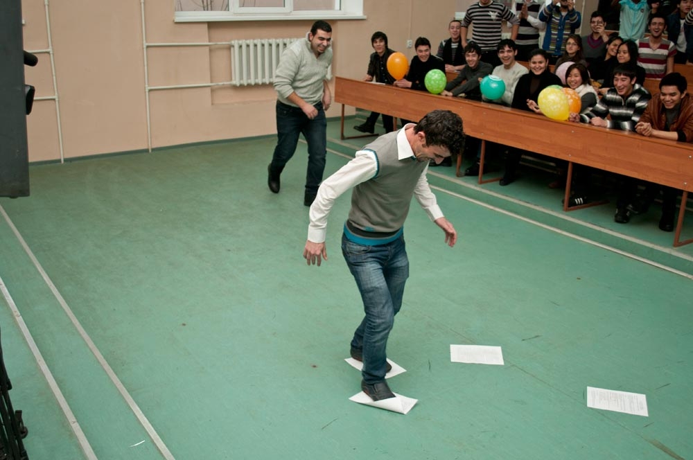 Интернациональный хоровод