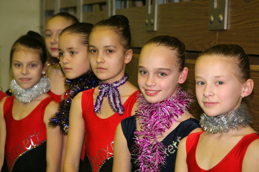 Танцевальная сага о спортивных баядерках