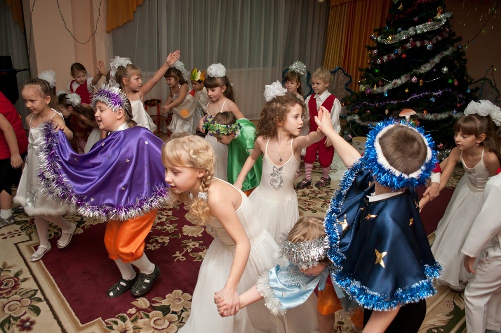 Детский сад на забавы богат