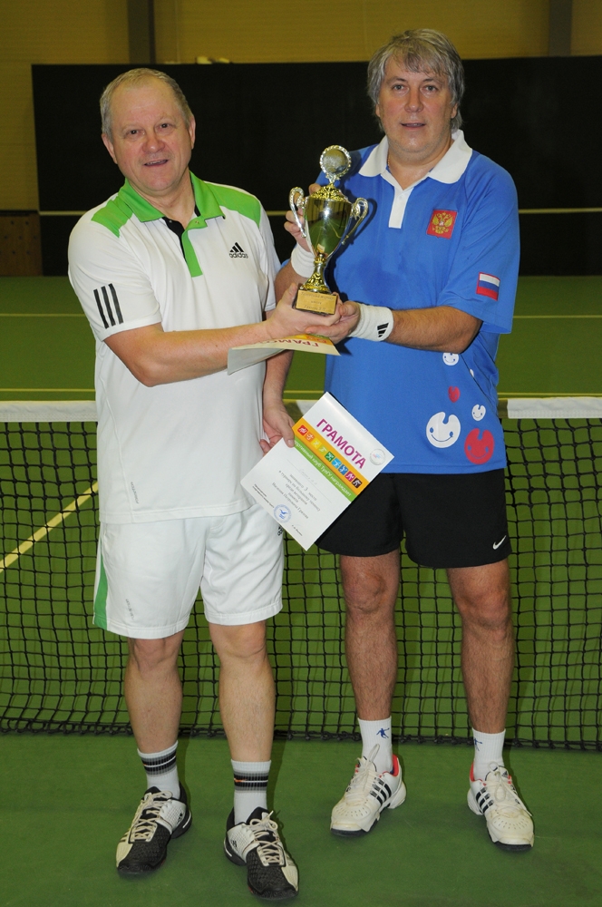 Рождественские сеты на теннисном корте ТулГУ