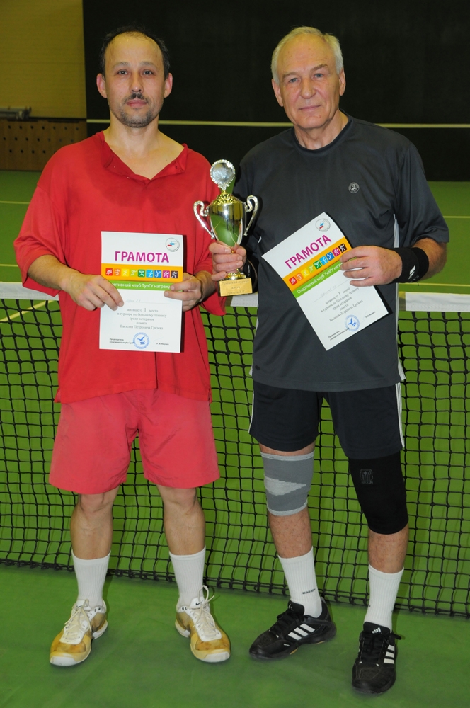 Рождественские сеты на теннисном корте ТулГУ