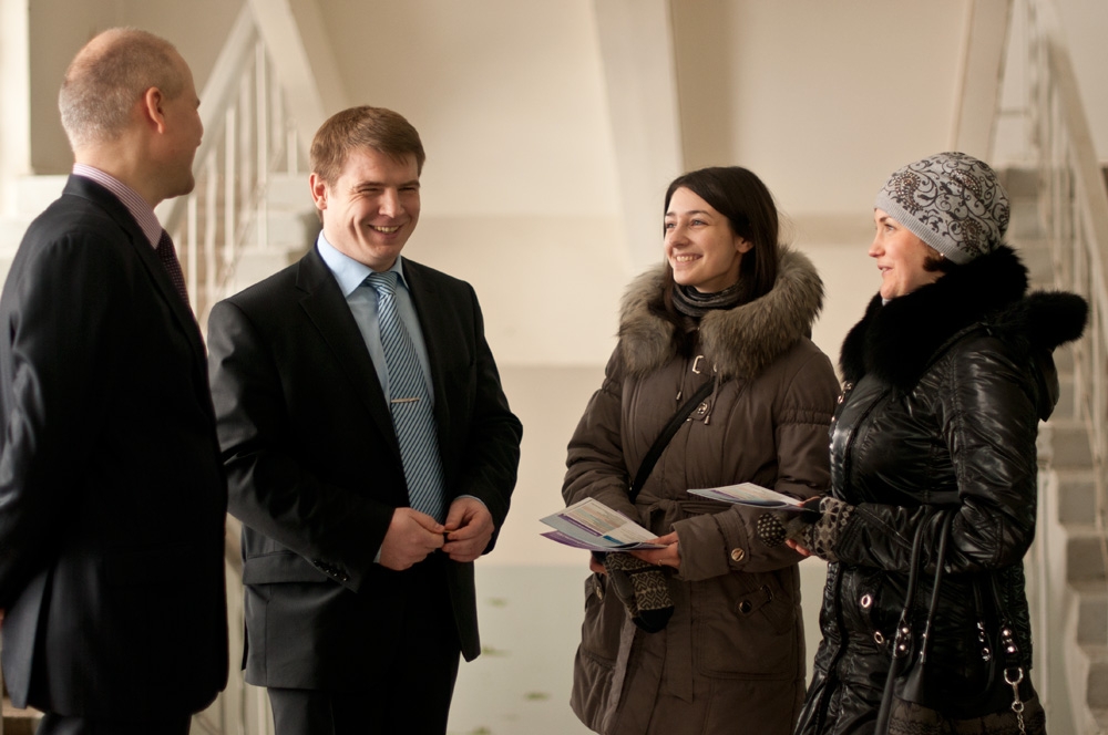 Юристы открыли двери