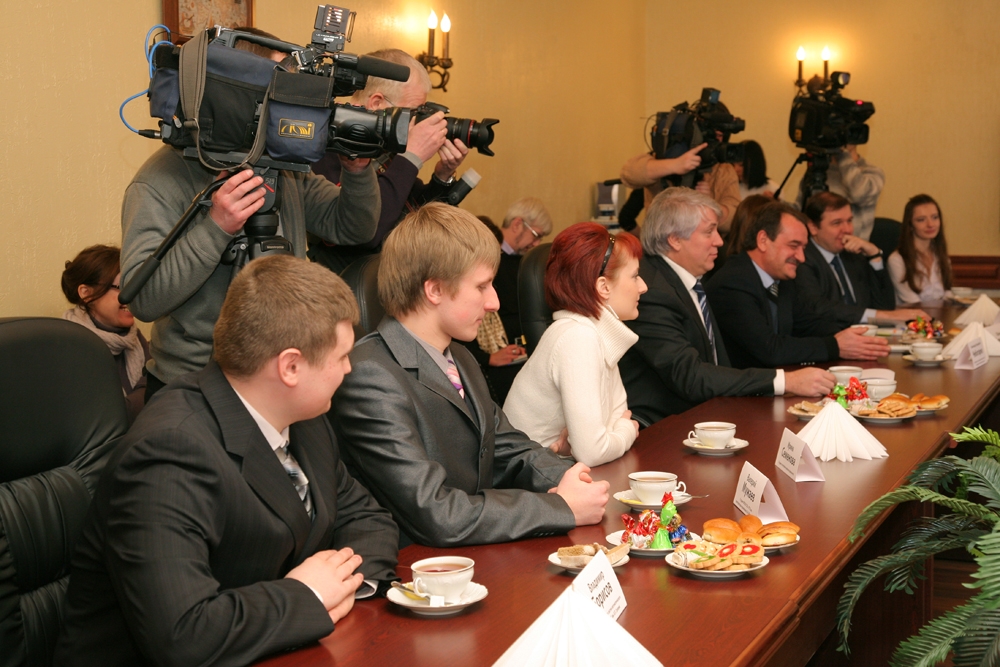 Именные стипендии в именинный день