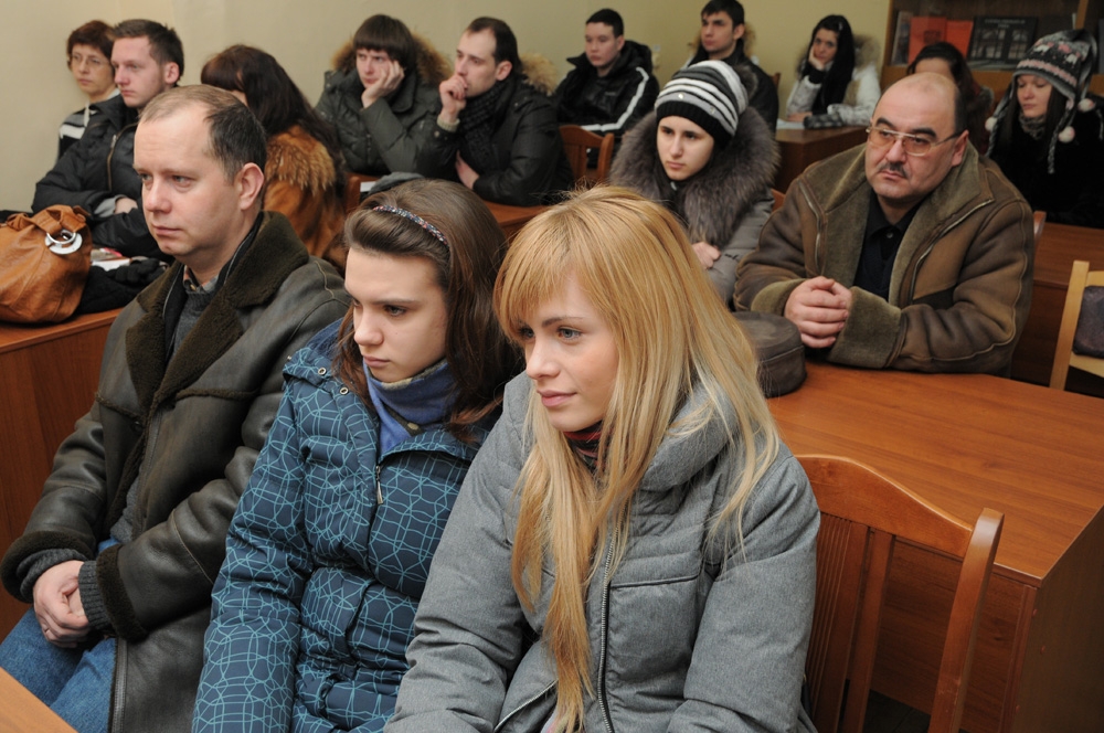 Гумфак презентовался