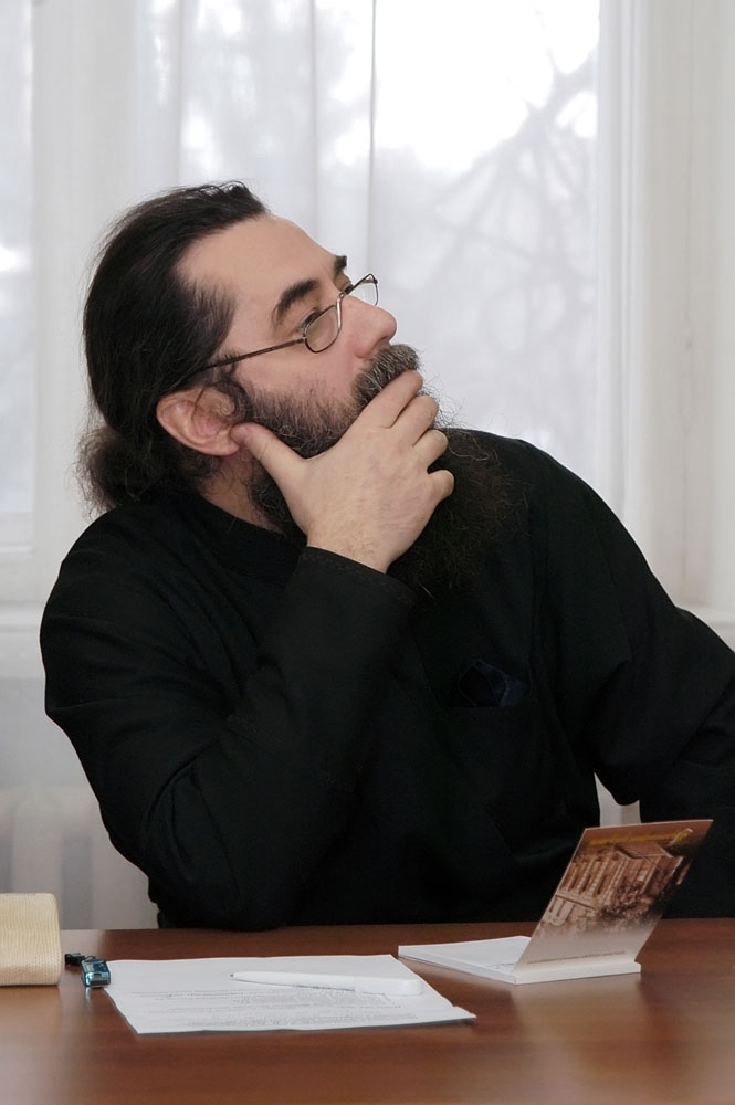 Милосердие как дидактическая единица воспитания